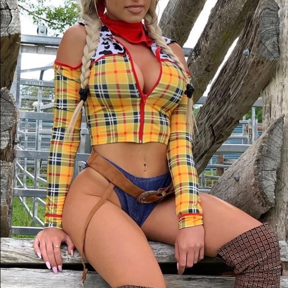 FashionNova New Sheriff in town 3 piece set